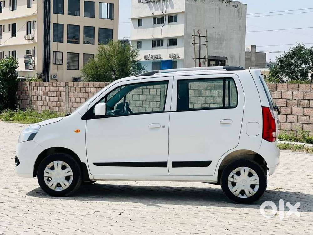 Maruti Suzuki Wagon R Vxi, 2010, Petrol
