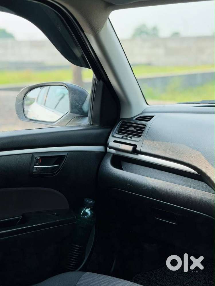 Maruti Suzuki Swift Vxi Cng, 2017, Petrol