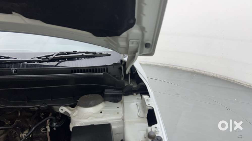 Maruti Suzuki Vitara Brezza 1.5 Lxi, 2023, Petrol