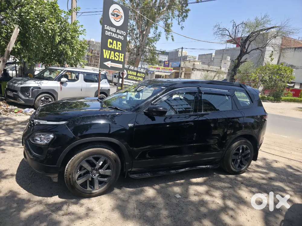 Tata Safari 2023 Diesel 11700 Km Driven
