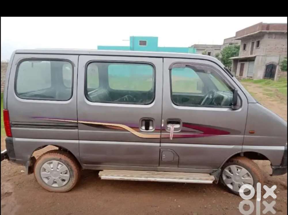 Excellent Condition 1 Hand