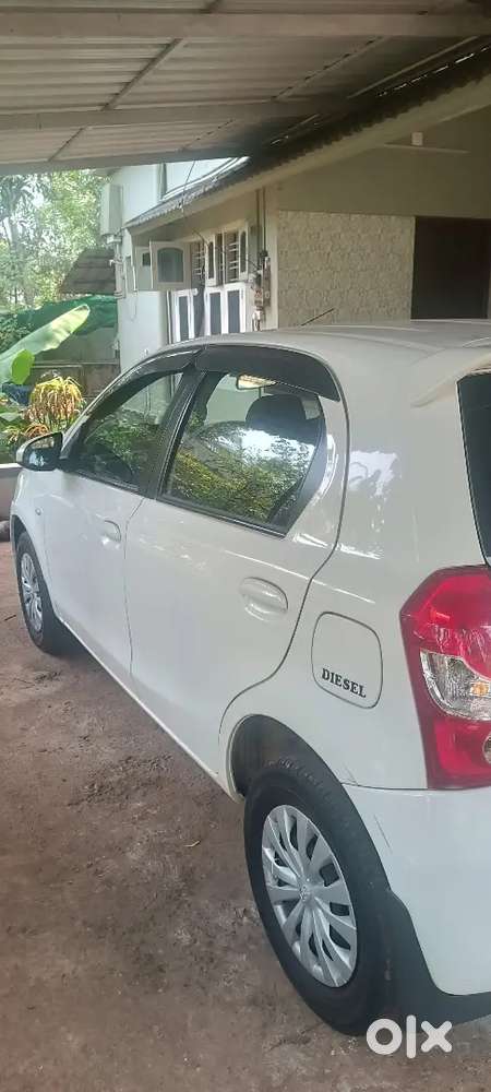Toyota Etios Liva 2013