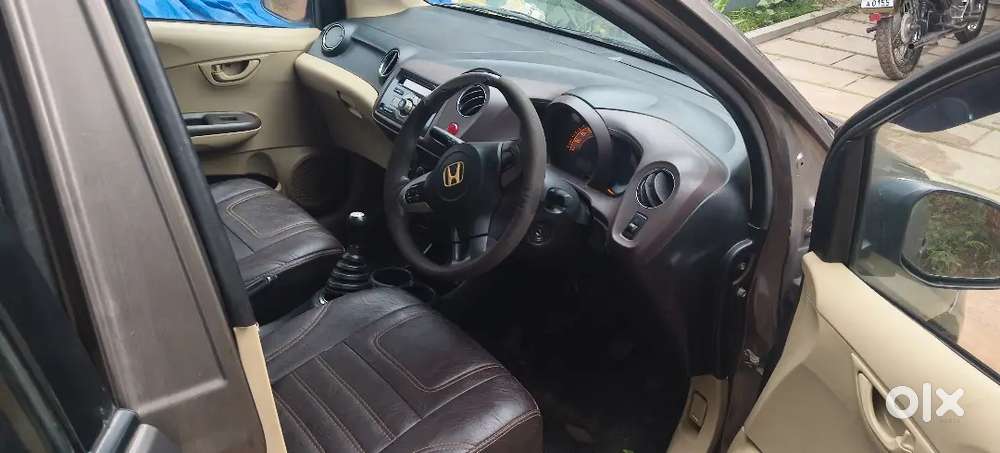 Honda Brio 2012