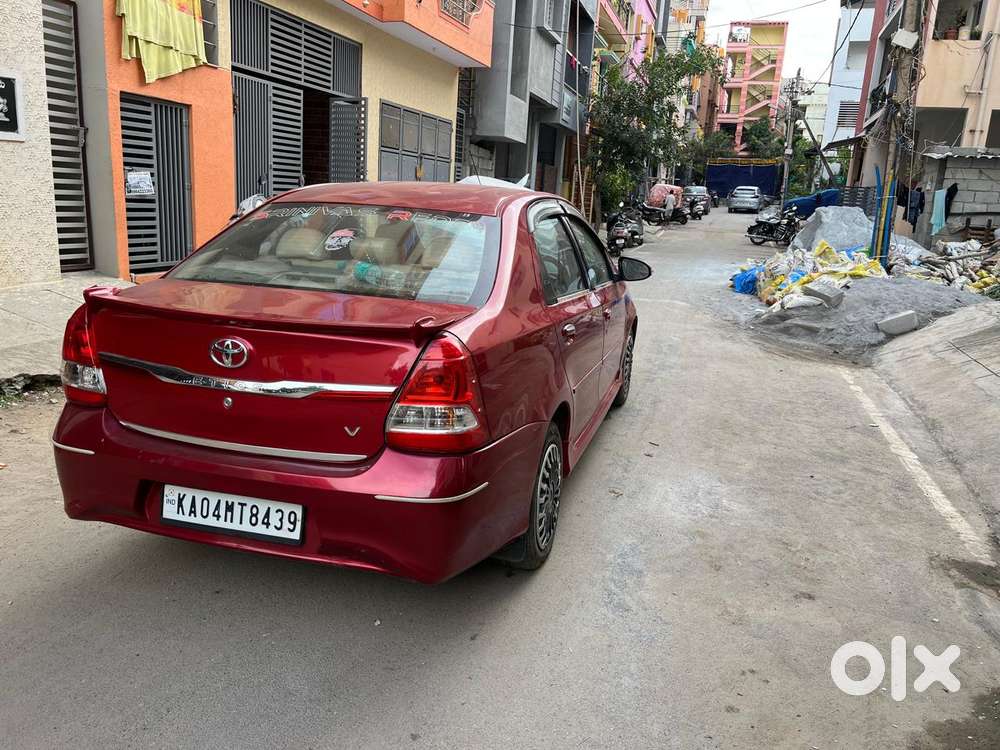 Toyota Etios 1.5 V, 2017, Petrol