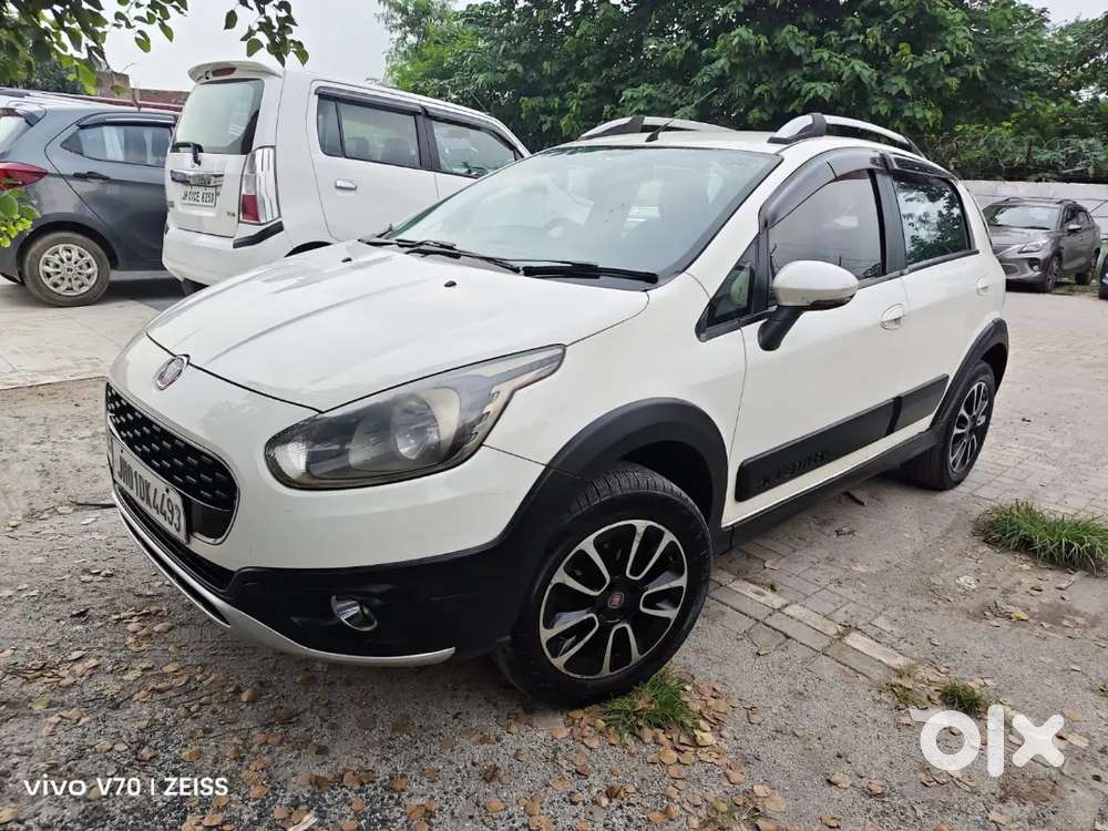 Fiat Urban Cross 2019 कार