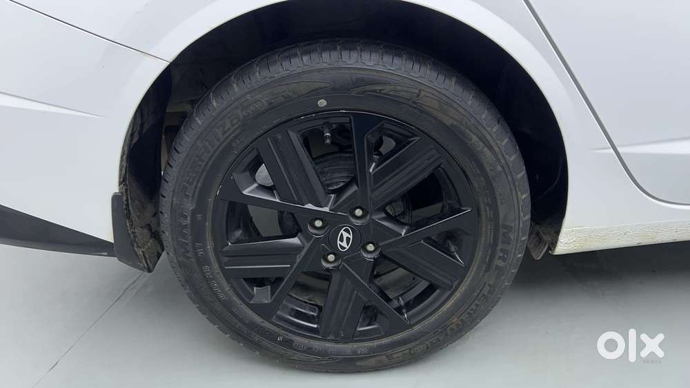 Hyundai Verna 1.5 Sx Turbo Petrol Mt, 2023, Petrol