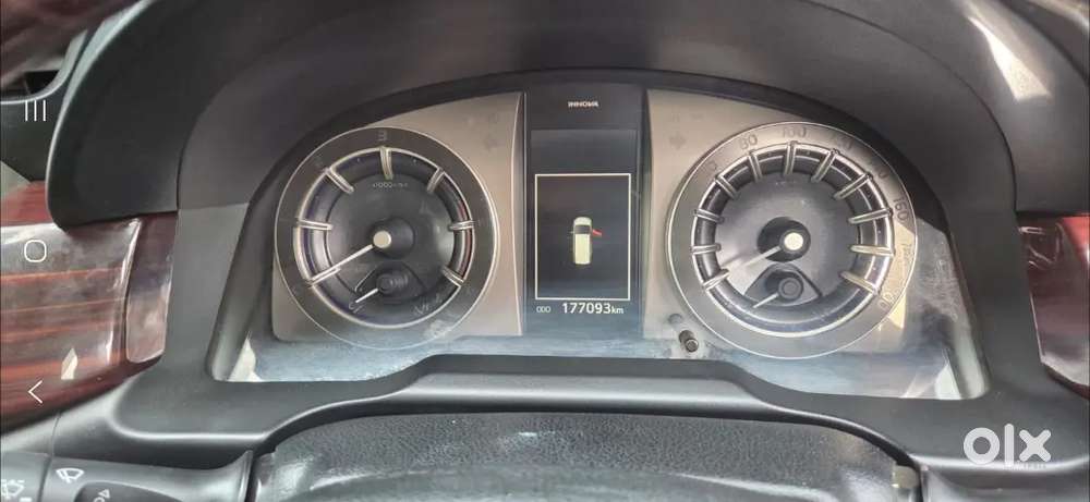 Innova Crysta V 1st Owener