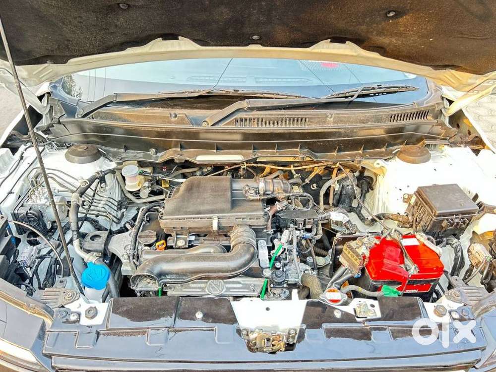 Maruti Suzuki Brezza 1.5 Vxi Smart Hybrid, 2023, Petrol
