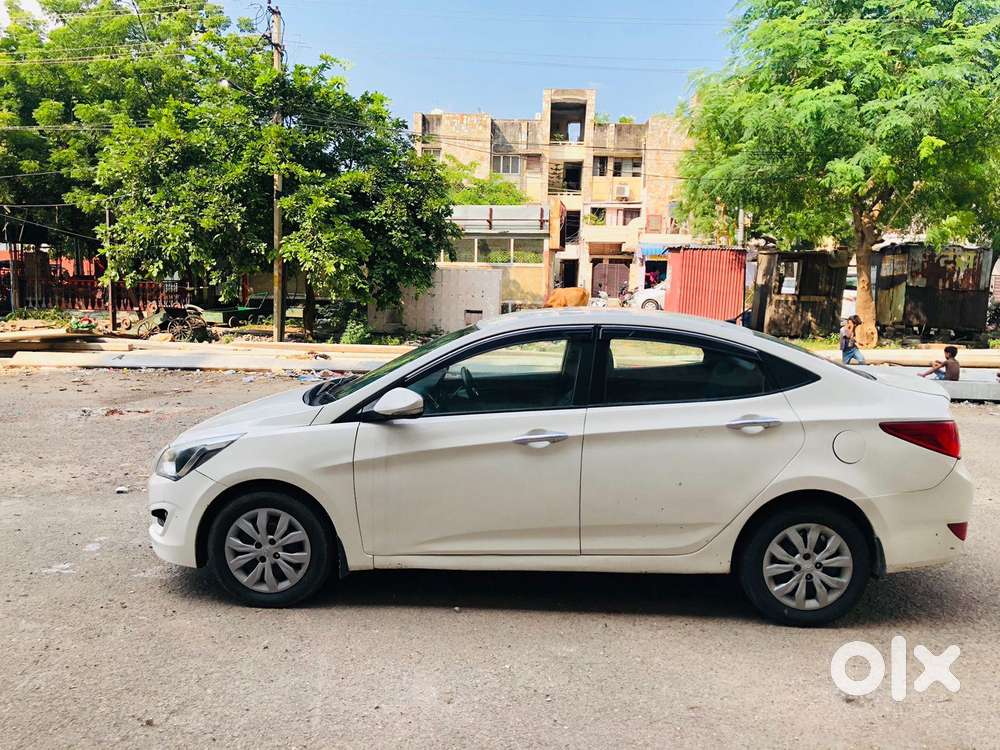 Hyundai Verna Crdi 1.4 E, 2015, Diesel