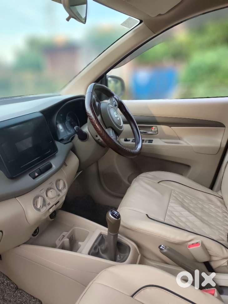 Maruti Suzuki Ertiga 1.5 Vxi, 2023, Petrol