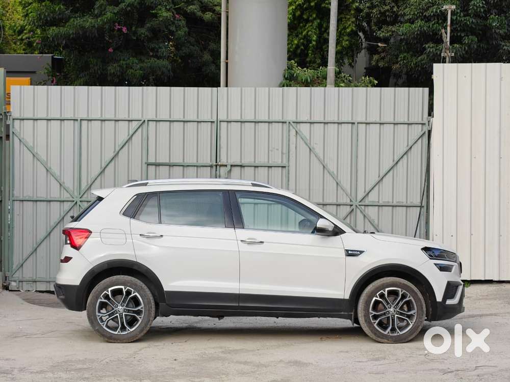 Skoda Kushaq 1.0 Tsi Style At, 2023, Petrol