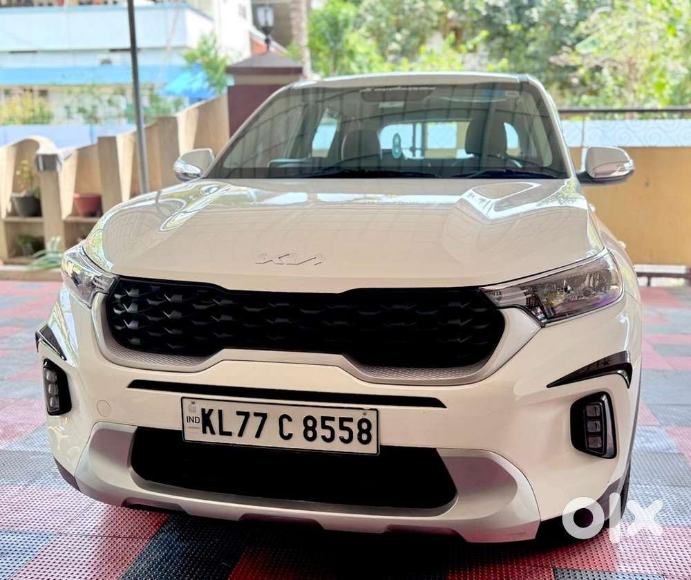 Kia Sonet 2023 Petrol Well Maintained
