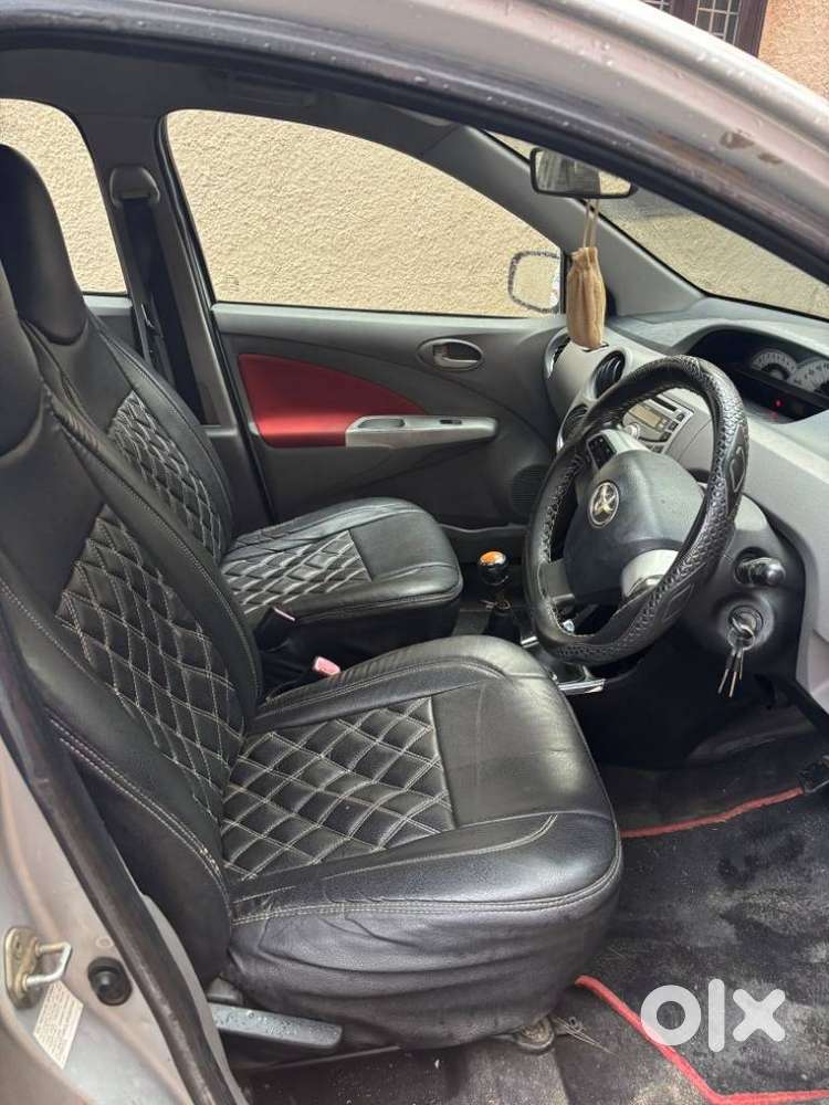 Toyota Etios Liva 1.2 Vx, 2012, Petrol