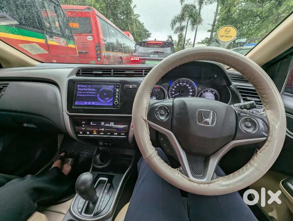 Honda City Petrol Cvt 2018 1st Owner 37000km All New Tyres Wth Sunroof
