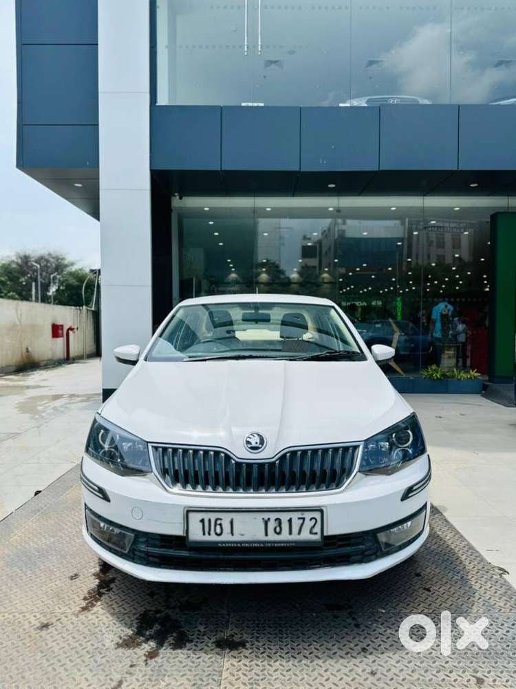 Skoda Rapid 1.0 Tsi Ambition, 2020, Petrol