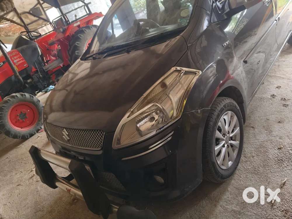 Maruti Suzuki Ertiga 2016 Diesel 130000 Km Driven