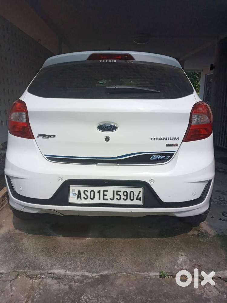 Ford Figo Titanium Blu 2020