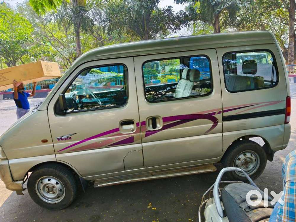 Maruti Suzuki Versa Dx 8 Seater, 2005, Petrol