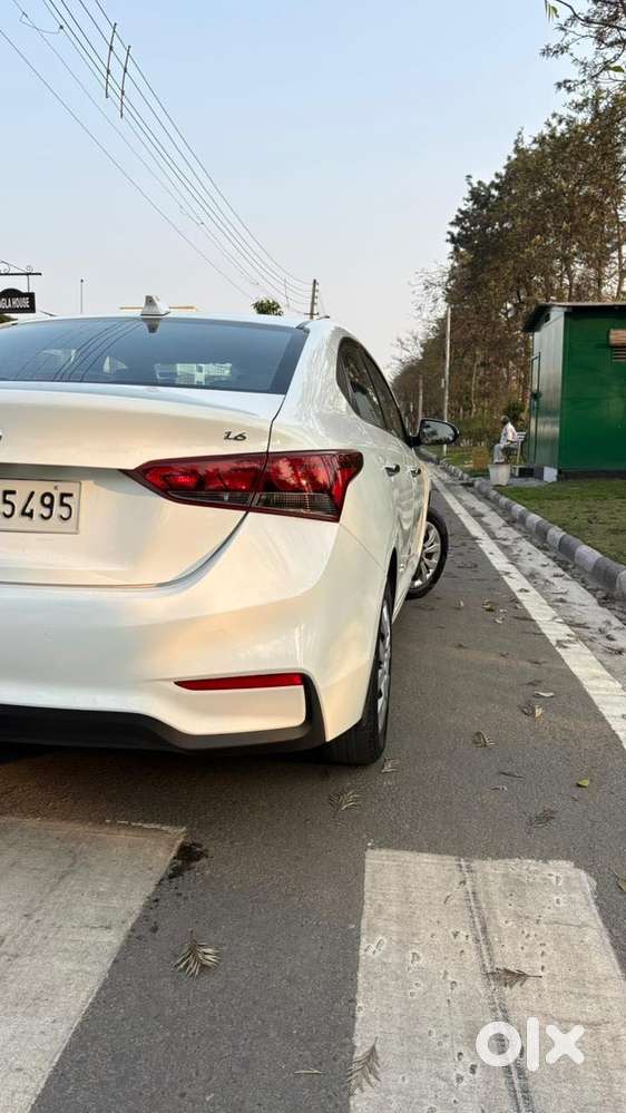 Hyundai Fluidic Verna