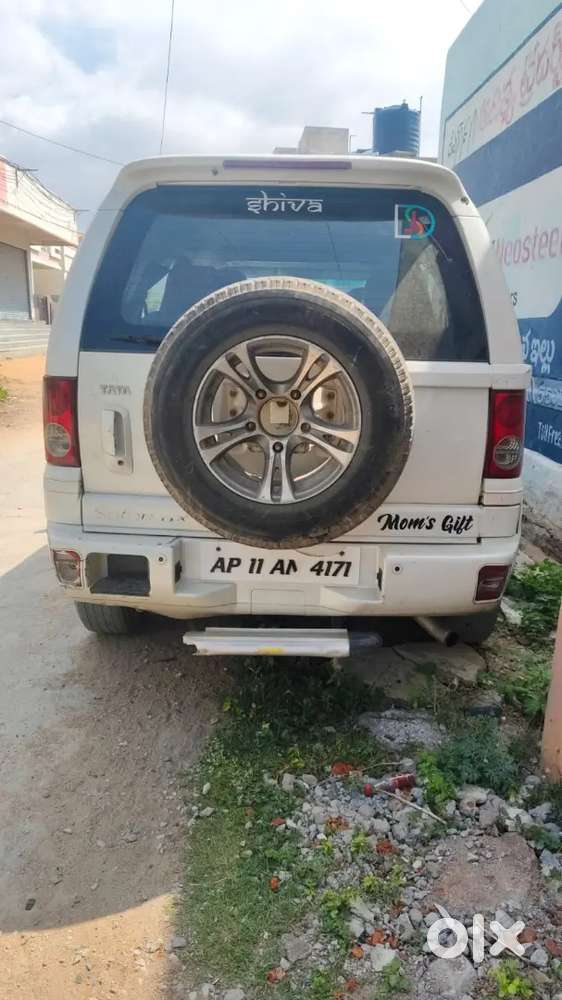 Tata Safari Vx Dicor 2012