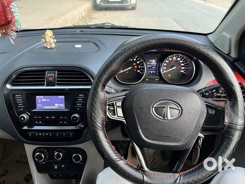 Tata Tiago 1.2 Revotron Xza, 2019, Petrol