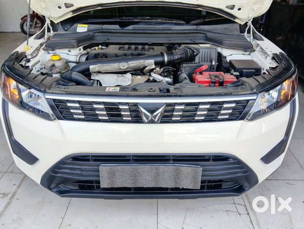 Mahindra Xuv300 W6 Diesel, 2023, Diesel