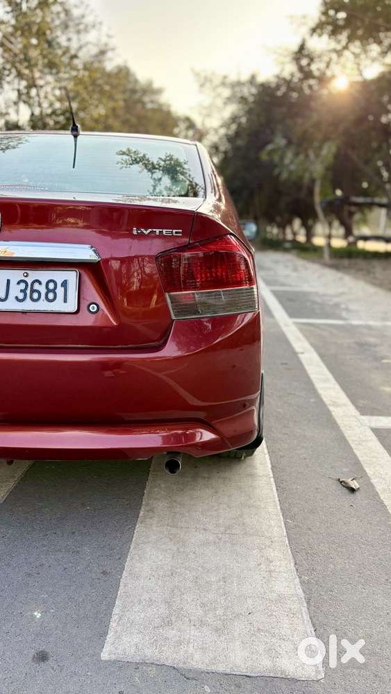 Honda City V Inspire, 2011, Petrol