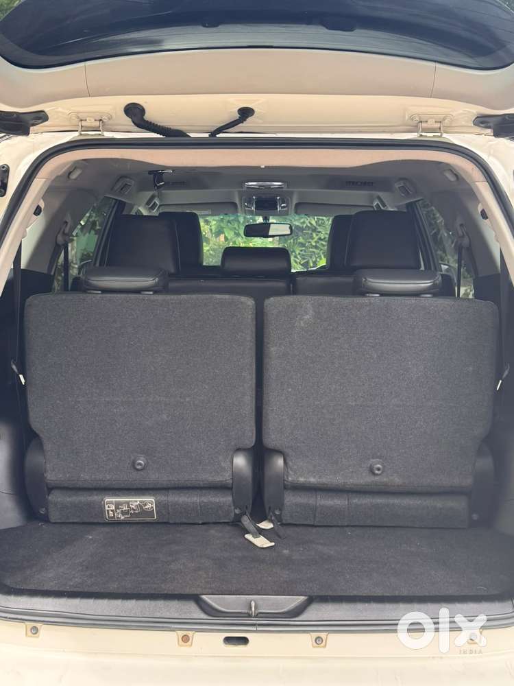 Toyota Innova 2.5 G (diesel) 8 Seater, 2016, Diesel