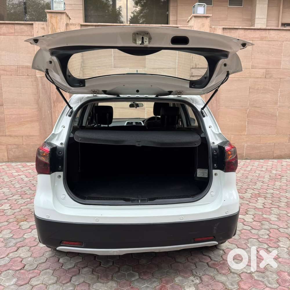 Maruti Suzuki S Cross Zeta Shvs At, 2021, Petrol