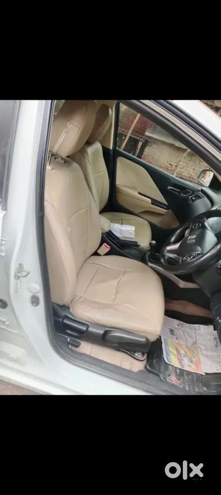 Honda City Model 2017 Petrol Cars Onwer First 67000,km
Very Condition