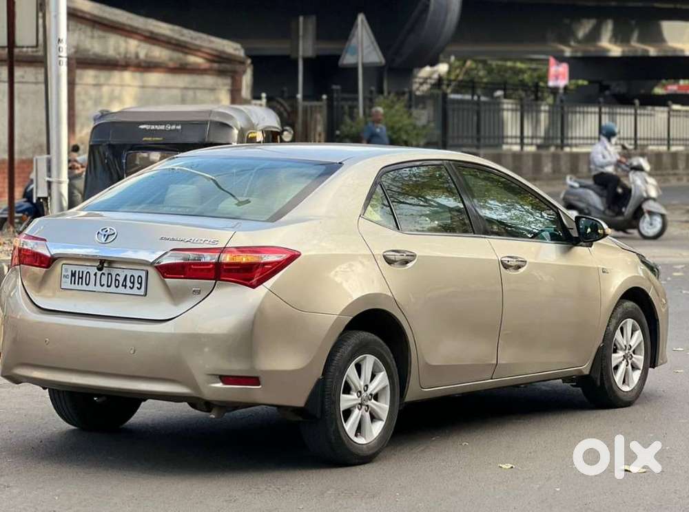 Toyota Corolla Altis G At, 2016, Petrol