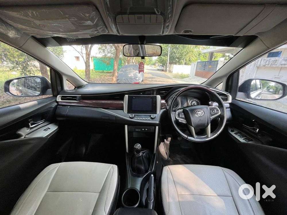 Toyota Innova Crysta 2.4 V, 2017, Diesel