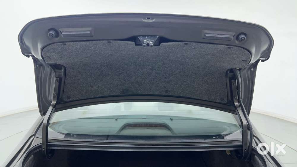 Honda City 1.5 Hybrid Ehev Zx, 2022, Cng & Hybrids