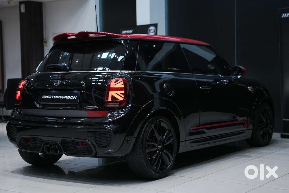 Mini Cooper 3 Door John Works, 2019, Petrol