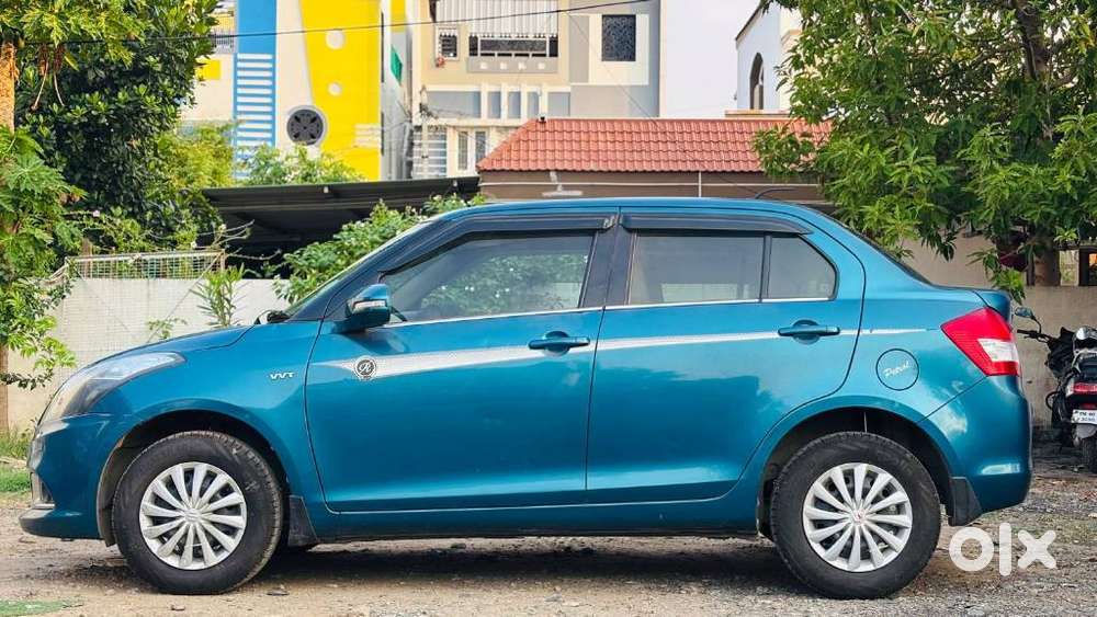 Maruti Suzuki Swift Dzire 1.2 Vxi Bsiv, 2015, Petrol