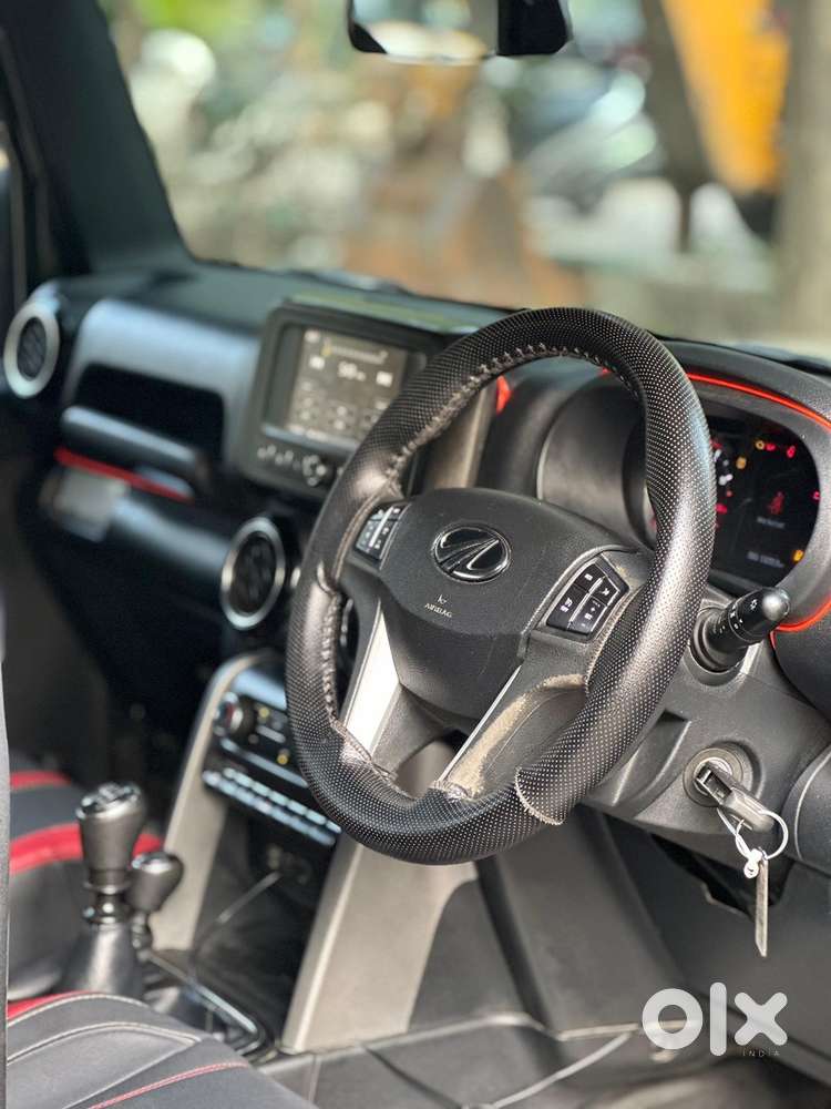Mahindra Thar Petrol 2021