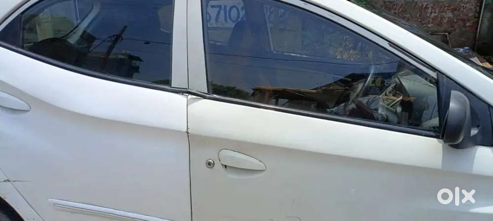 Hyundai Eon 2014 Petrol 100000 Km Driven
