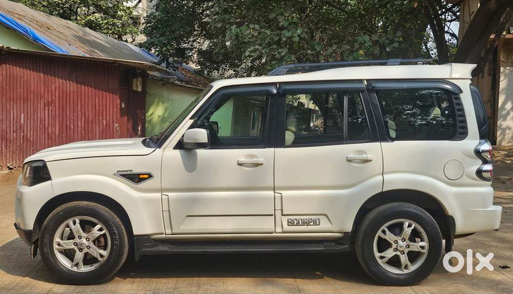 Mahindra Scorpio S10 7 Seater, 2016, Diesel