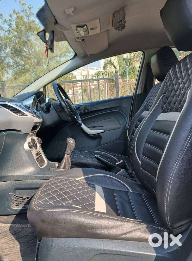 Ford Fiesta, 2011, Petrol