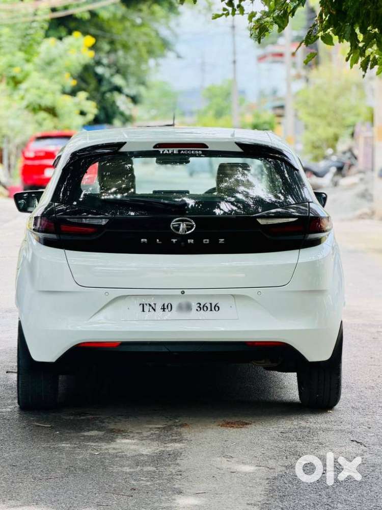Tata Altroz 1.2 Xz (o), 2022, Petrol