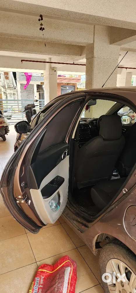 Tata Tiago Xz Diesel 2017