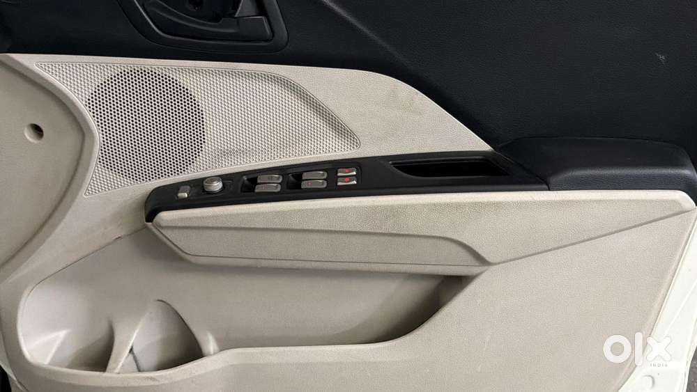 Mahindra Xuv300 W4 Diesel, 2022, Diesel