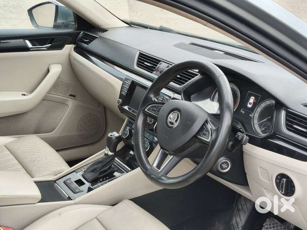 Skoda Superb Lk 1.8 Tsi At, 2016, Petrol