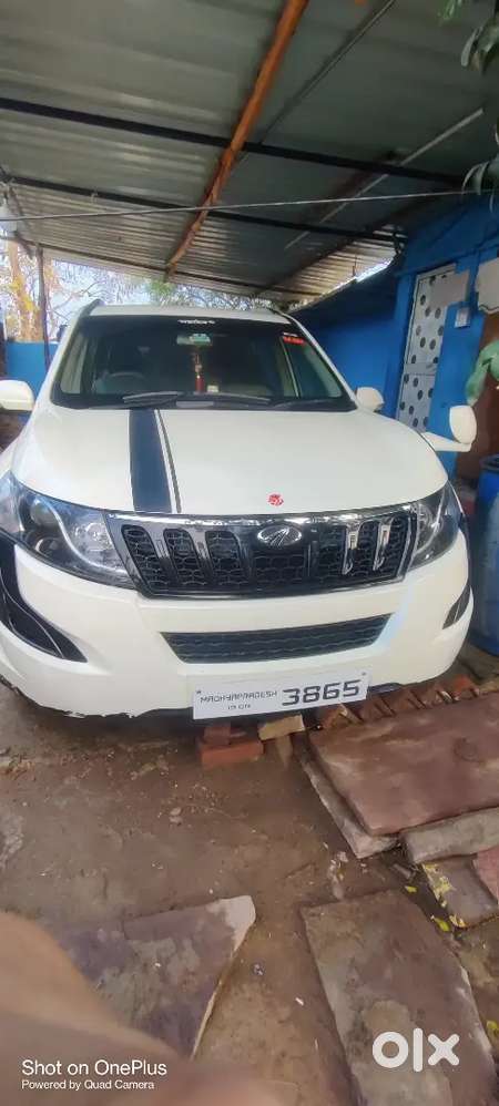 Mahindra Xuv500 2016 Diesel 73000 Km Driven
