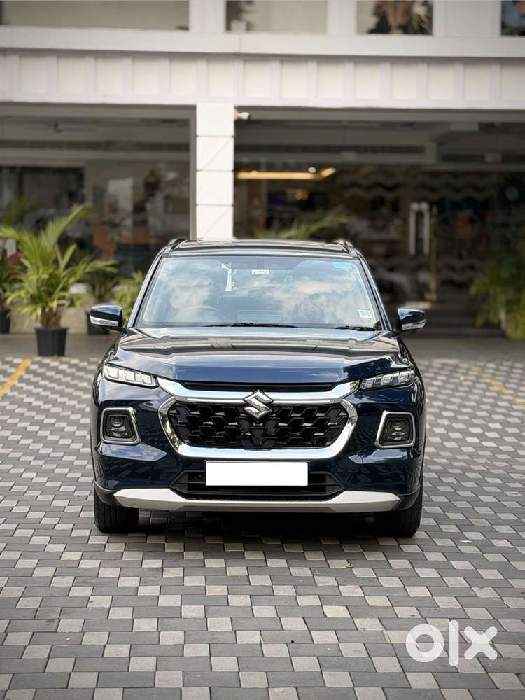 Maruti Suzuki Grand Vitara 1.5 Alpha Smart Hybrid At, 2023, Petrol