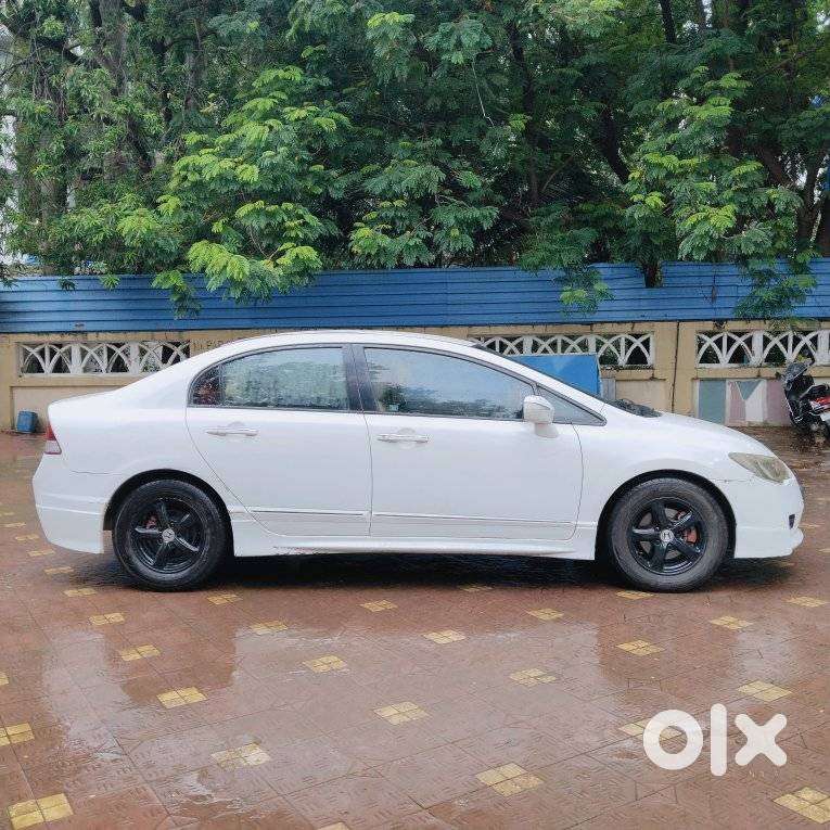 Honda Civic 1.8 V Mt, 2011, Petrol