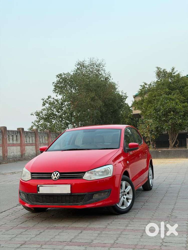 Volkswagen Polo Petrol Highline 1.2l, 2011, Petrol