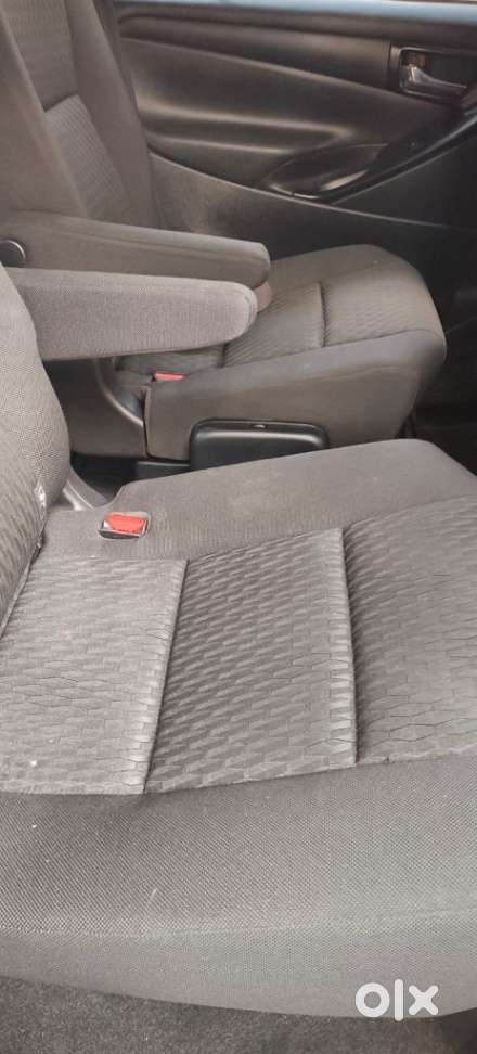 Toyota Innova Crysta 2.8 Gx At, 2017, Diesel