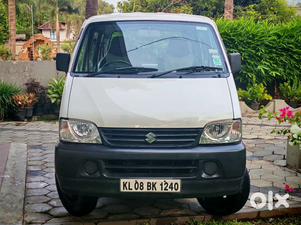 Maruti Suzuki Eeco 2016 Petrol Well Maintained