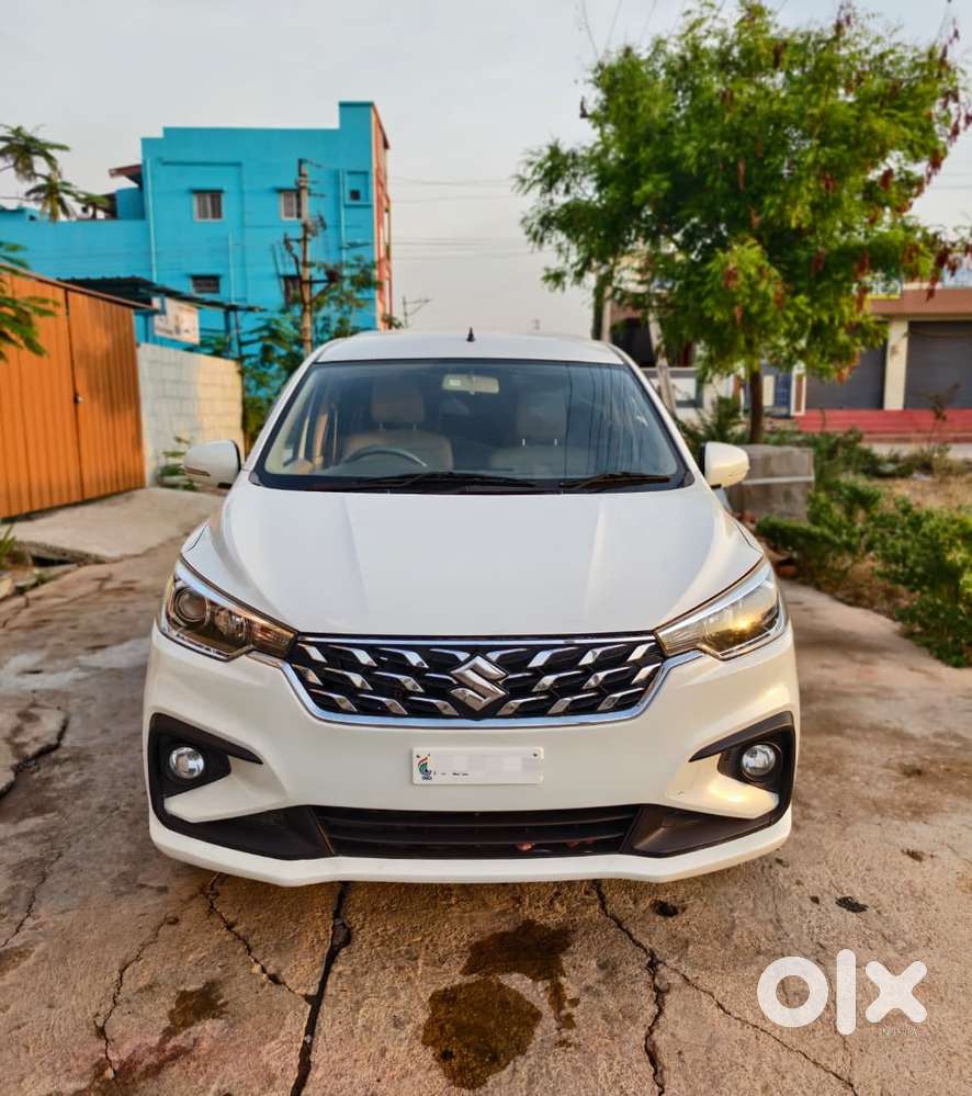 Maruti Suzuki Ertiga Zxi Plus Shvs, 2022, Petrol